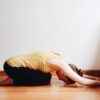 Yoga restaurativo child pose